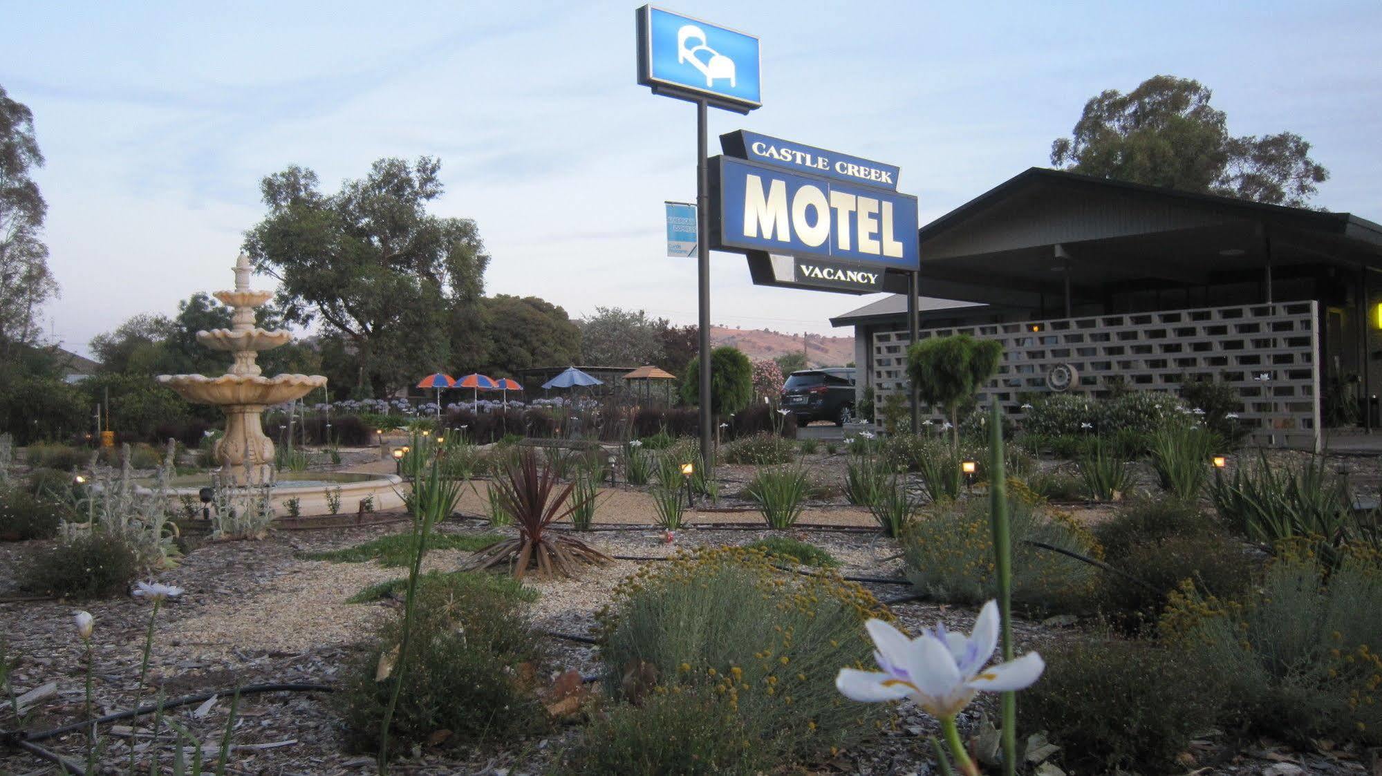 Castle Creek Motor Inn Euroa Exterior foto